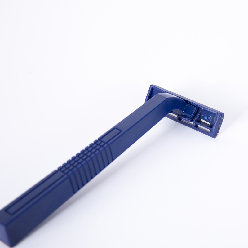 Brici de unică folosință pentru femei