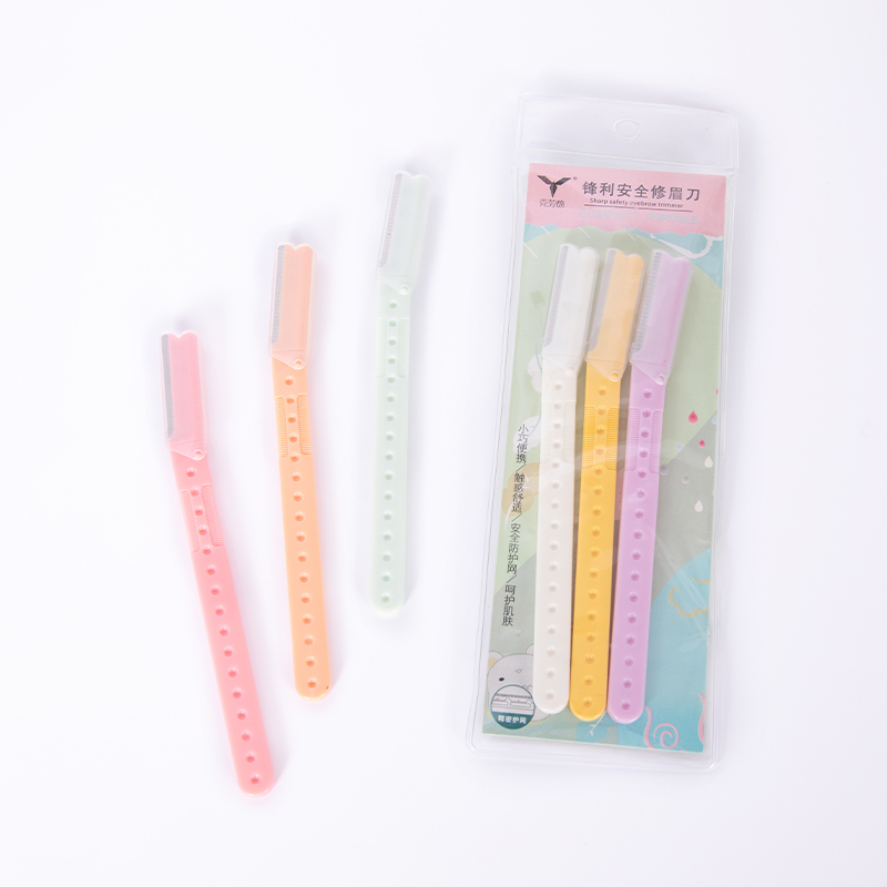 Aparat de ras pentru sprancene cu capac de precizie