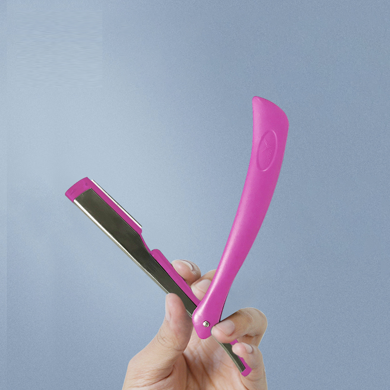 Mâner de ras din plastic cu 74 lame